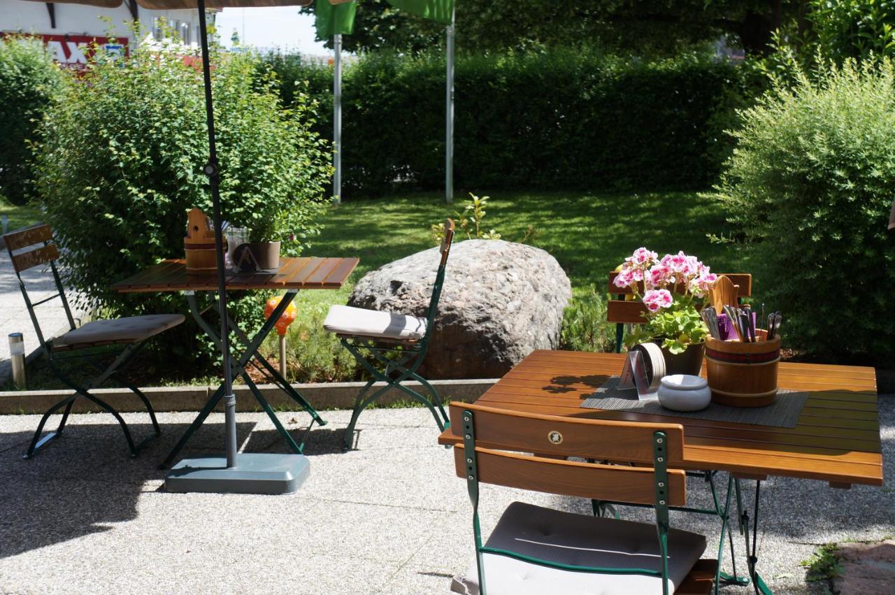 Gasthof Zur Strass Eugendorf Exteriér fotografie